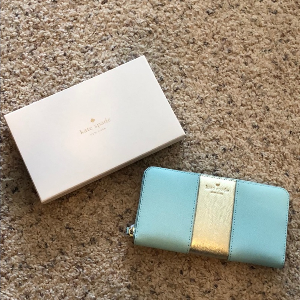 Kate Spade Light Blue and Gold Wallet